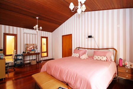Casa de condomínio para alugar com 600m², 5 quartos e 4 vagas Casa de condomínio para alugar com 600m², 5 quartos e 4 vagasSuíte 2