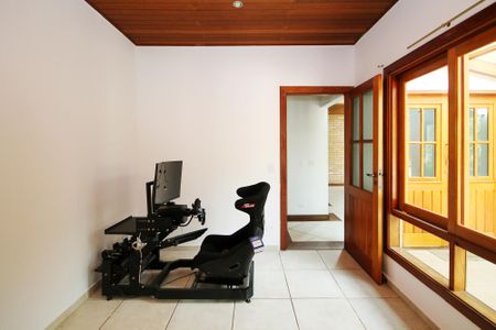 Casa de condomínio para alugar com 600m², 5 quartos e 4 vagas Casa de condomínio para alugar com 600m², 5 quartos e 4 vagasEscritório