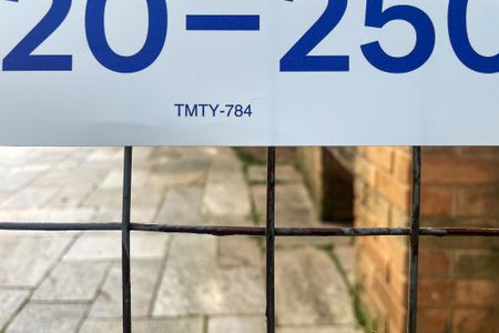 Casa de condomínio para alugar com 600m², 5 quartos e 4 vagas Casa de condomínio para alugar com 600m², 5 quartos e 4 vagasPlaca