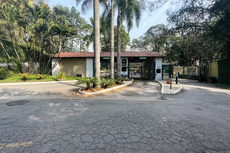 Casa de condomínio para alugar com 600m², 5 quartos e 4 vagas Casa de condomínio para alugar com 600m², 5 quartos e 4 vagasFachada Condomínio