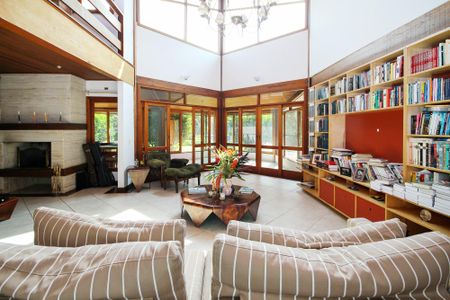Sala de Estar de casa de condomínio para alugar com 5 quartos, 600m² em Jardim Mediterraneo, Cotia
