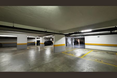 Garagem de apartamento para alugar com 3 quartos, 102m² em Casa Branca, Santo André