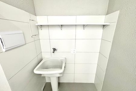 Área de serviço  de apartamento para alugar com 2 quartos, 33m² em Vila Silvia, São Paulo