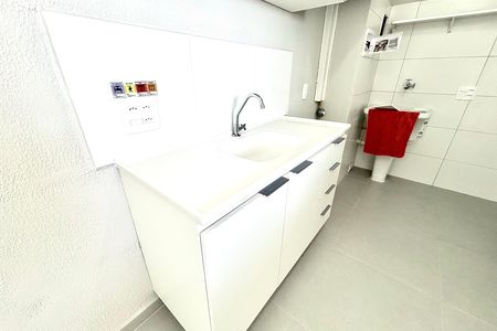 Cozinha  de apartamento para alugar com 2 quartos, 33m² em Vila Silvia, São Paulo