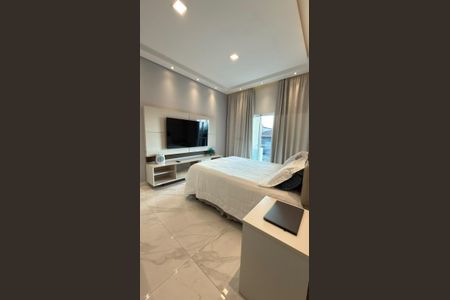 Quarto  de casa para alugar com 2 quartos, 200m² em Centro, Carapicuíba