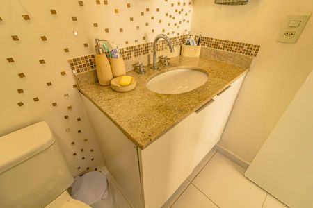 Apartamento para alugar com 64m², 2 quartos e 1 vaga