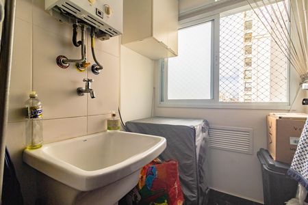 Apartamento para alugar com 64m², 2 quartos e 1 vaga