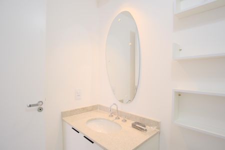 Apartamento para alugar com 27m², 1 quarto e sem vagaBanheiro da Suíte