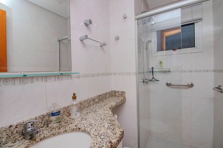 Apartamento à venda com 72m², 2 quartos e 1 vagaBanheiro Social