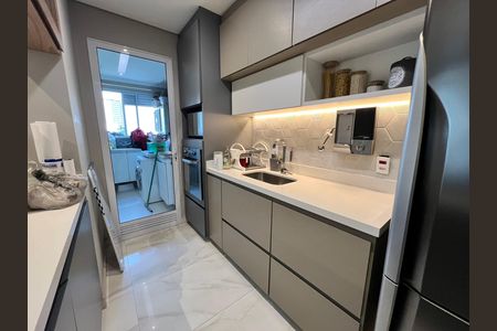 Apartamento à venda com 92m², 2 quartos e 1 vaga Apartamento à venda com 92m², 2 quartos e 1 vagaCozinha