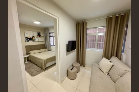 Apartamento à venda com 36m², 2 quartos e sem vaga Apartamento à venda com 36m², 2 quartos e sem vagaSala