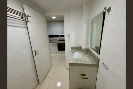Apartamento à venda com 36m², 2 quartos e sem vaga Apartamento à venda com 36m², 2 quartos e sem vagaBanheiro