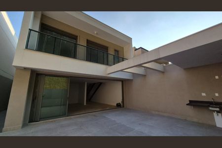 Casa de condomínio à venda com 230m², 3 quartos e 2 vagas Casa de condomínio à venda com 230m², 3 quartos e 2 vagasFoto 04