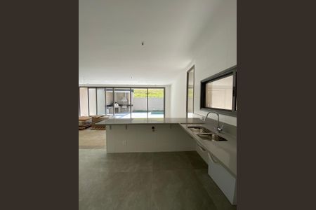 Casa de condomínio à venda com 230m², 3 quartos e 4 vagas Casa de condomínio à venda com 230m², 3 quartos e 4 vagasFoto 12