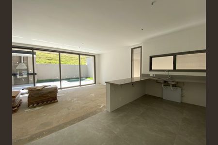 Casa de condomínio à venda com 230m², 3 quartos e 4 vagas Casa de condomínio à venda com 230m², 3 quartos e 4 vagasFoto 29