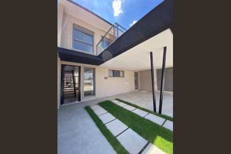Casa de condomínio à venda com 230m², 3 quartos e 4 vagas Casa de condomínio à venda com 230m², 3 quartos e 4 vagasFoto 06