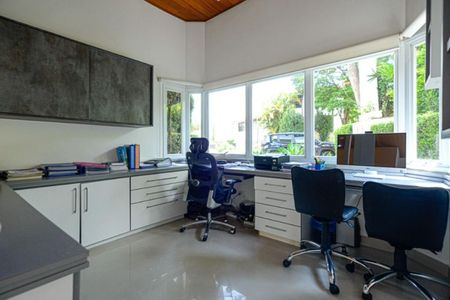 Casa de condomínio à venda com 550m², 5 quartos e 4 vagas Casa de condomínio à venda com 550m², 5 quartos e 4 vagasFoto 12