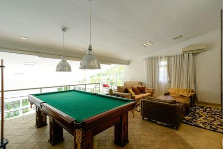 Casa de condomínio à venda com 550m², 5 quartos e 4 vagas Casa de condomínio à venda com 550m², 5 quartos e 4 vagasFoto 11