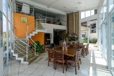 Casa de condomínio à venda com 550m², 5 quartos e 4 vagas Casa de condomínio à venda com 550m², 5 quartos e 4 vagasFoto 22