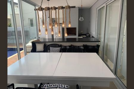 Casa de condomínio à venda com 405m², 4 quartos e 4 vagas Casa de condomínio à venda com 405m², 4 quartos e 4 vagasFoto 16