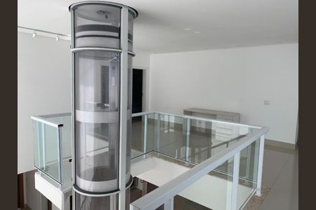 Casa de condomínio à venda com 405m², 4 quartos e 4 vagas Casa de condomínio à venda com 405m², 4 quartos e 4 vagasFoto 03