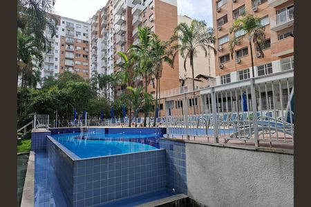 Apartamento para alugar com 62m², 2 quartos e 1 vaga Apartamento para alugar com 62m², 2 quartos e 1 vagaÁrea comum- Piscina
