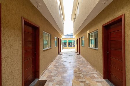 Casa de condomínio à venda com 64m², 2 quartos e 1 vaga Casa de condomínio à venda com 64m², 2 quartos e 1 vagaÁrea Comum