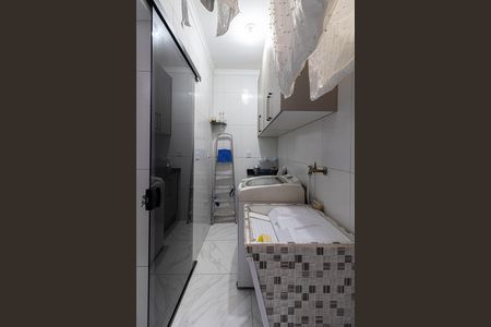 Área de Serviço de casa de condomínio à venda com 2 quartos, 64m² em Vila Uniao (zona Leste), São Paulo