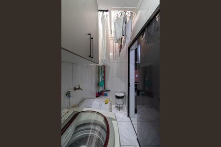 Área de Serviço de casa de condomínio à venda com 2 quartos, 64m² em Vila Uniao (zona Leste), São Paulo