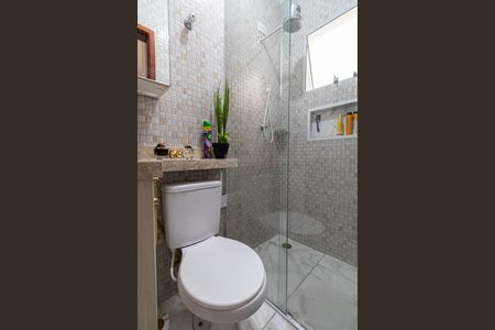 Casa de condomínio à venda com 64m², 2 quartos e 1 vaga Casa de condomínio à venda com 64m², 2 quartos e 1 vagaBanheiro Suíte 1
