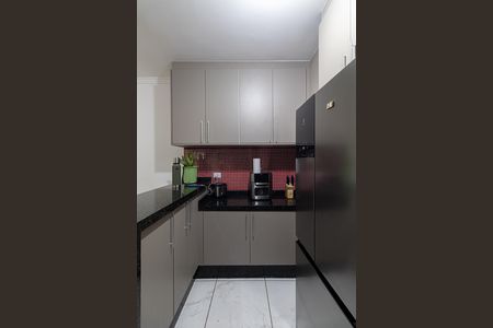 Casa de condomínio à venda com 64m², 2 quartos e 1 vaga Casa de condomínio à venda com 64m², 2 quartos e 1 vagaSala e Cozinha