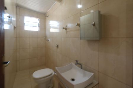 Casa para alugar com 65m², 2 quartos e sem vaga Casa para alugar com 65m², 2 quartos e sem vagaBanheiro