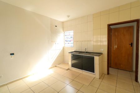 Casa para alugar com 65m², 2 quartos e sem vaga Casa para alugar com 65m², 2 quartos e sem vagaCozinha