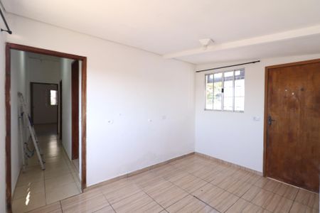 Casa para alugar com 65m², 2 quartos e sem vaga Casa para alugar com 65m², 2 quartos e sem vagaSala