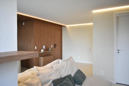 Apartamento à venda com 77m², 2 quartos e 1 vagaSala