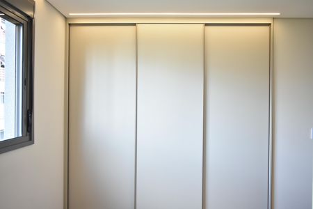 Apartamento à venda com 77m², 2 quartos e 1 vagaSuíte
