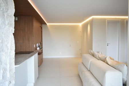 Apartamento à venda com 77m², 2 quartos e 1 vagaSala