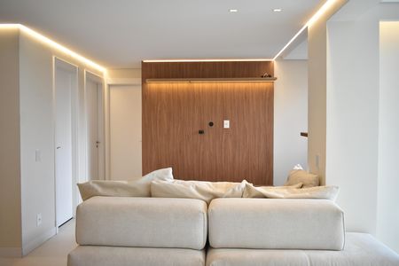 Apartamento à venda com 77m², 2 quartos e 1 vagaSala
