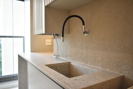 Apartamento à venda com 77m², 2 quartos e 1 vagaÁrea de Serviço