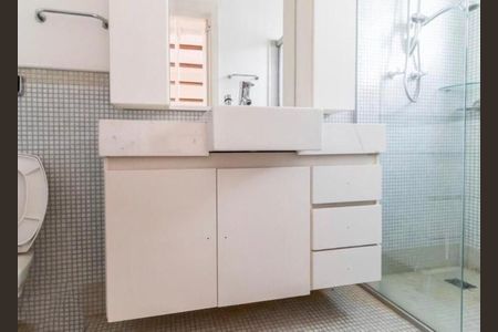Casa de condomínio à venda com 390m², 4 quartos e 4 vagas Casa de condomínio à venda com 390m², 4 quartos e 4 vagasFoto 12