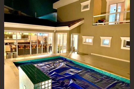 Foto 01 de casa de condomínio à venda com 4 quartos, 405m² em Residencial Dez (Alphaville), Santana de Parnaíba