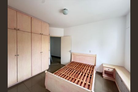 Casa de condomínio à venda com 260m², 4 quartos e 4 vagas Casa de condomínio à venda com 260m², 4 quartos e 4 vagasFoto 12