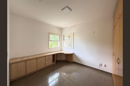 Casa de condomínio à venda com 260m², 4 quartos e 4 vagas Casa de condomínio à venda com 260m², 4 quartos e 4 vagasFoto 16