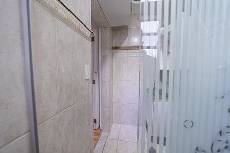 Casa para alugar com 90m², 2 quartos e 1 vaga Casa para alugar com 90m², 2 quartos e 1 vagaBanheiro do Quarto 1