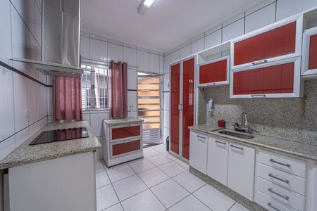 Casa para alugar com 90m², 2 quartos e 1 vaga Casa para alugar com 90m², 2 quartos e 1 vagaCozinha