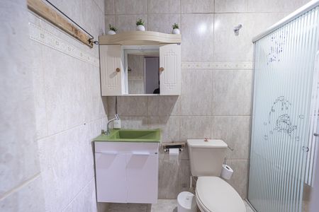 Casa para alugar com 90m², 2 quartos e 1 vaga Casa para alugar com 90m², 2 quartos e 1 vagaBanheiroBanheiro do Quarto 1