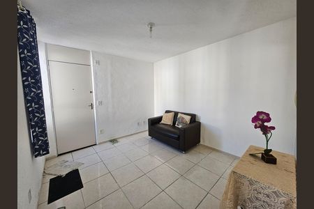 Sala  de apartamento para alugar com 2 quartos, 50m² em Anil, Rio de Janeiro