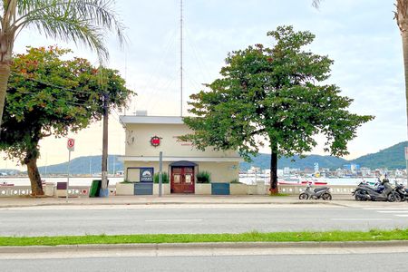 Apartamento para alugar com 90m², 1 quarto e 1 vagaVista da Rua