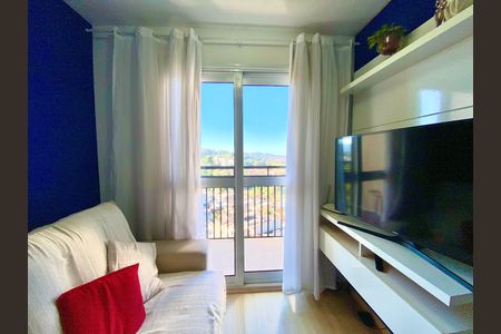Sala de apartamento para alugar com 3 quartos, 57m² em Jardim Las Vegas, Guarulhos