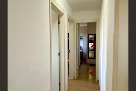 Apartamento para alugar com 57m², 3 quartos e 1 vaga Apartamento para alugar com 57m², 3 quartos e 1 vagaCorredor